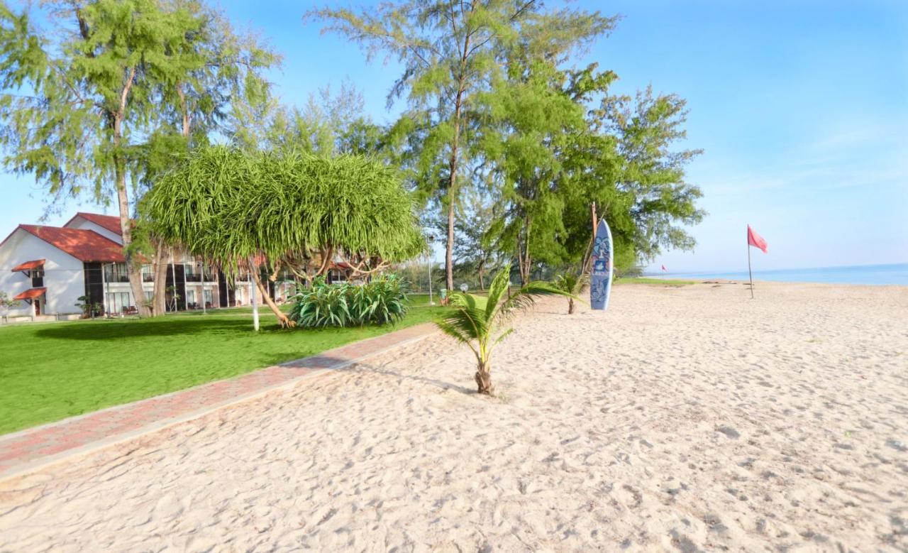 Villea Rompin Resort & Golf Kuala Rompin Dış mekan fotoğraf