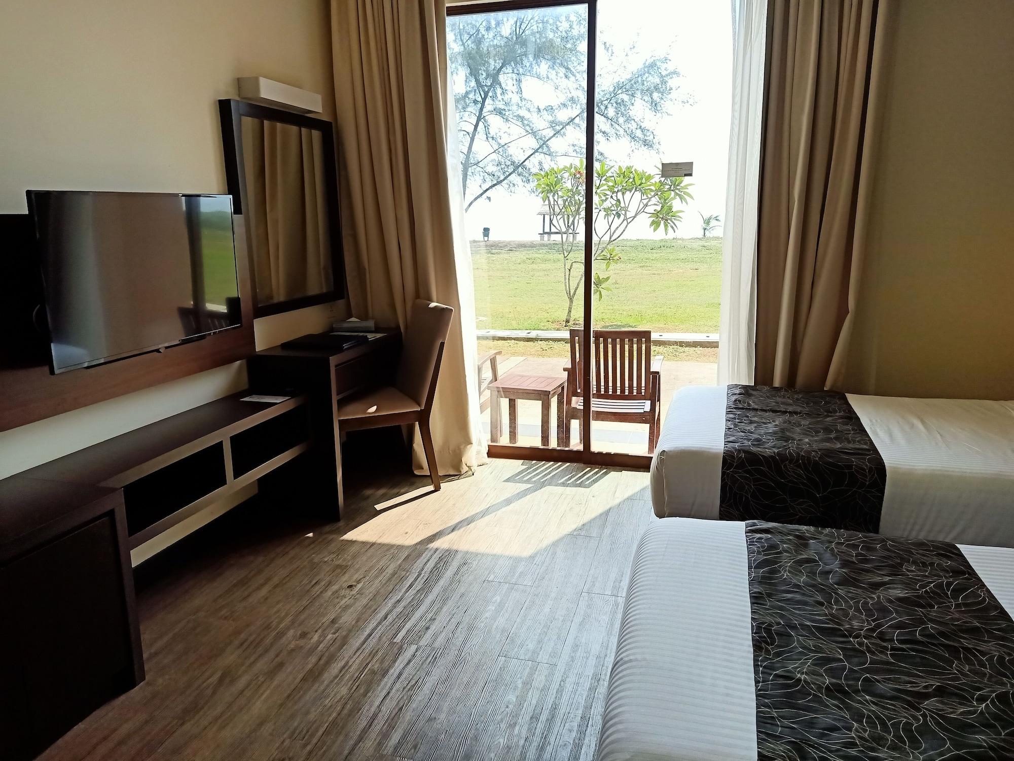 Villea Rompin Resort & Golf Kuala Rompin Dış mekan fotoğraf
