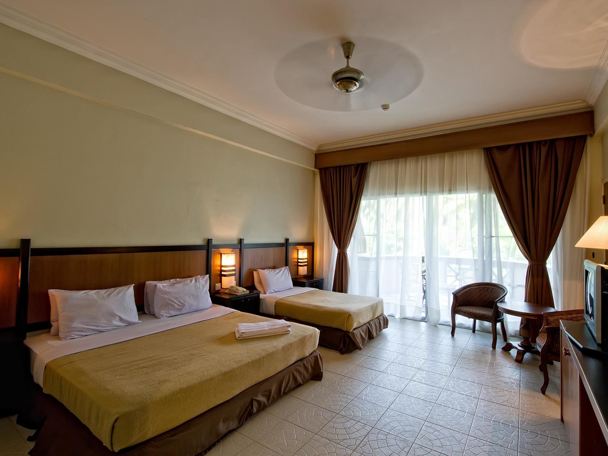 Villea Rompin Resort & Golf Kuala Rompin Dış mekan fotoğraf