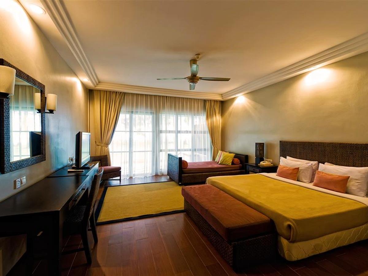 Villea Rompin Resort & Golf Kuala Rompin Dış mekan fotoğraf